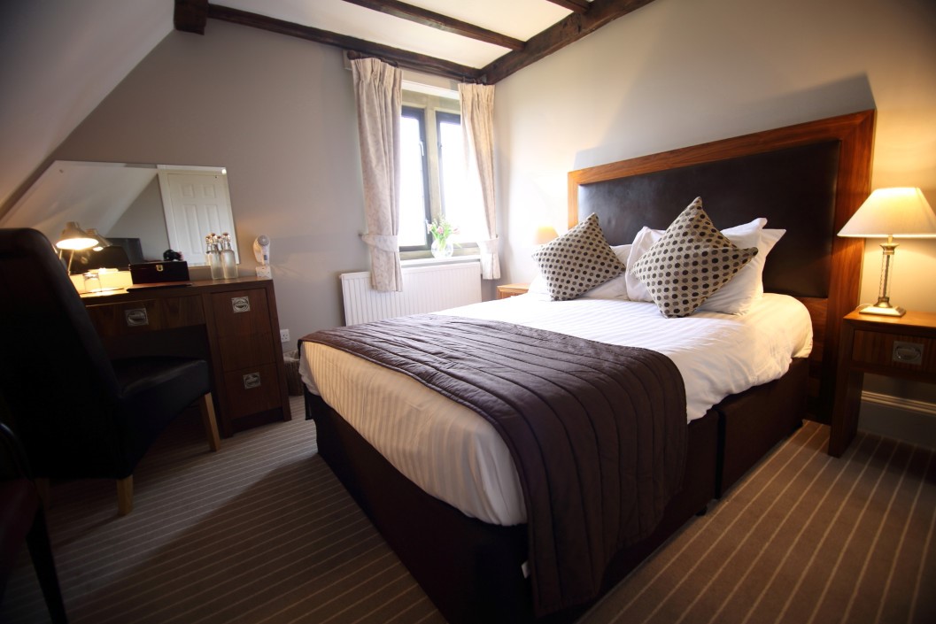 Overnight Stay with Dinner for Two at Hatton Court in Gloucestershire