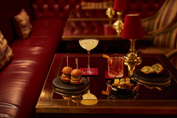 Sharing Platter & Cocktails