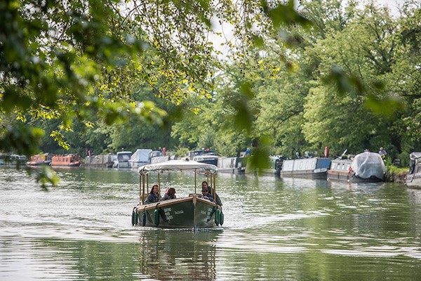 Oxford Lunchtime Picnic Cruise for Two