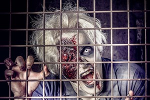 Become a Zombie for the Day at The London Bridge Experience for One Image 3