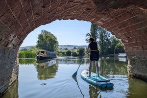 90-minute Stand Up Paddleboarding Lesson for Two Image 3