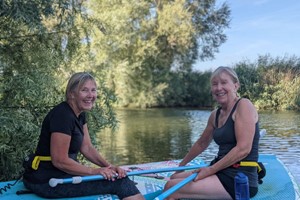 90-minute Stand Up Paddleboarding Lesson for Two Image 4