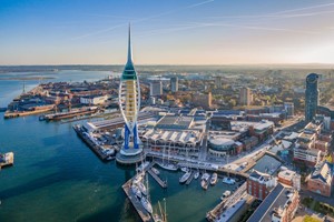 Abseiling Down Spinnaker Tower the Gold Package for One Image 5