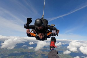 10,000ft Midweek Skydive for Two with Skydive South West picture