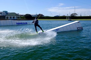 Introductory Wakeboarding Experience in Brighton Image 5