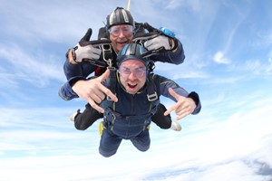 7000ft Tandem Skydive for One picture