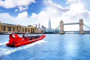 River Thames Extended High Speed Boat Ride for Two Image 3