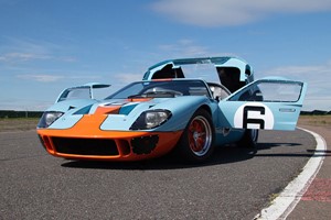 Le Mans Ford GT40 Driving Thrill Experience Image 5