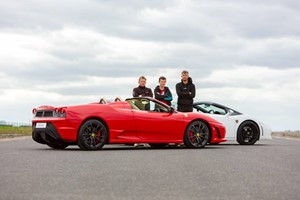Family Supercar Driving Experience for Four - Week Round picture