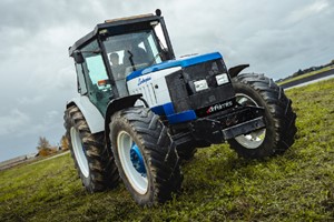 60 Minute Lamborghini Tractor Driving Experience for One at Drift Limits picture