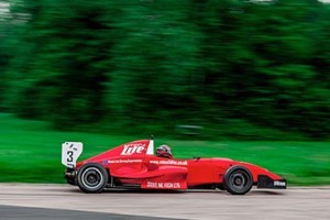 Six Lap Formula Renault Race Car Experience for Two Image 5