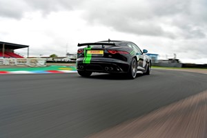 Jaguar F-Type Thrill at Thruxton Circuit  Image 2