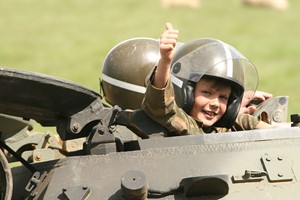 Adult and Child Tank Driving Experience Image 4