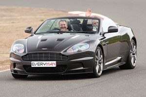 Adult and Junior Single Supercar Experience Image 4