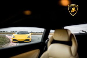 Lamborghini Gallardo Thrill Driving Experience for one - 12 Laps Image 1