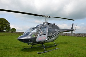 18 Mile Helicopter Pleasure Flight with Bubbly for Two  Image 2