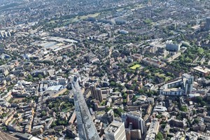 30 Minute Helicopter Ride Over London for Two