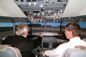 Two Hour Boeing 737 Flight Simulator Experience for One Image 5