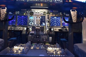 Boeing 737 Flight Simulator Experience for One Image 3