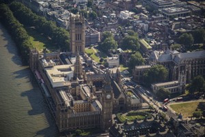 30 Minute Tour of London by Helicopter  Image 4