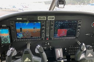 Piper PA-28 Cherokee Flight Simulator Experience for One Image 2