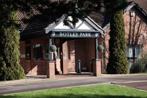 My Perfect Treat Spa Day for Two at Macdonald Botley Park Hotel – Weekdays Image 4