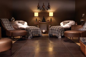 Overnight Spa Break with Treatments and Prosecco for Two at Macdonald Hill Valley Hotel – Midweek picture