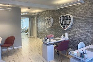 Choice of Pamper Teat for Two at Salon 59 picture