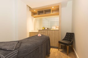 Signature Spa Day for Two with 60-Minute Treatment and Lunch at Belton Woods Hotel Image 3