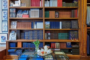 Bespoke Tailored Gentleman's Suit Experience at The Savile Row Company Image 3