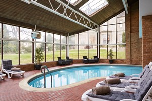 Luxury Spa Day for One with 50-Minute Treatment and Lunch at Mercure Sheffield Kenwood Hall & Spa Image 5