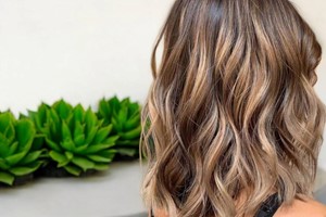 Luxury Blow Dry and Olaplex Hair Treatment at Home for Two with Blown London picture