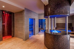 Twilight Spa Evening with Prosecco for One at Gomersal Park Hotel & Spa picture