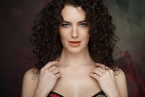 Classic Makeover for One Special Offer picture