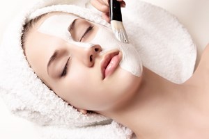 Relaxing Treatments for Two at Clouds Beauty and Male Grooming picture