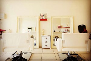 Roots Retouch and Blowdry for Two at Little Red's Boutique picture