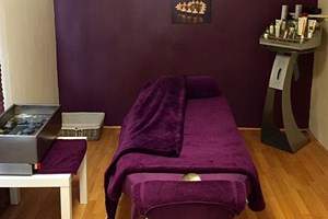 Skincare Lesson with a File and Polish on hands or feet at Contours Beauty   picture