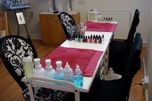 Skincare Lesson with a File and Polish on hands or feet at Contours Beauty picture