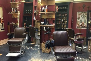 Men's Wash, Haircut and Cut Throat Razor Wet Shave for One at Headcase Barbers Image 5