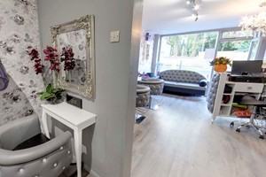 Cut and Blow Dry Hair Treatment for One at Tangled picture
