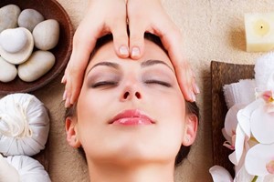 Spa Pamper Treatment for One at 7 Day Spa picture