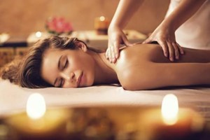 60 Minute Back, Neck and Shoulder Massage for Two at Bobby's Beauty Salon picture