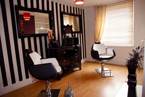 30 Minute Blow Dry for Two at Prestige Beauty and Hair picture