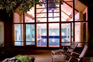 Ultimate Spa Day with 85 Minutes of Treatments, Lunch and Fizz for One at The Spread Eagle Hotel Image 3