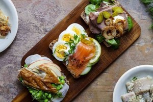 3 Course Meal for Two at 1066 At The Chequers picture