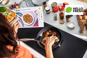 HelloFresh One Week Meal Kit with Four Meals for Three People Image 1