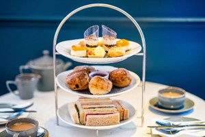 Afternoon Tea for Two with Bubbles with DoubleTree by Hilton Brighton Metropole Image 3