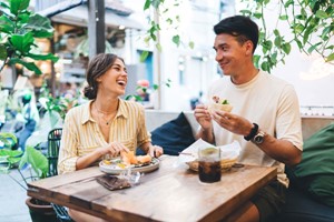 Dinner Date for Two Image 5