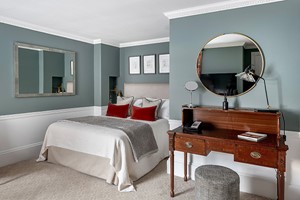 Two Night Getaway With Breakfast And A Treatment For Two At The Royal Crescent