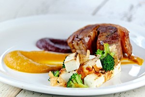 At Home Private Chef Experience for Six People with Dineindulge - Nine Course Tasting Menu picture